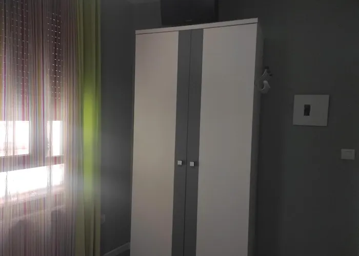 Apartamento Angustias Plaza Parking Gratis Privada Incluida