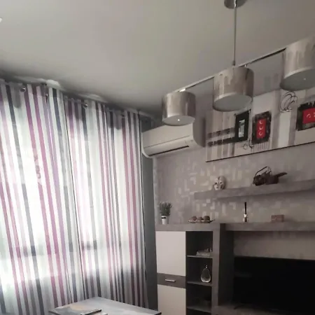 Apartamento Angustias Plaza Parking Gratis Privada Incluida Alcala La Real Exterior photo